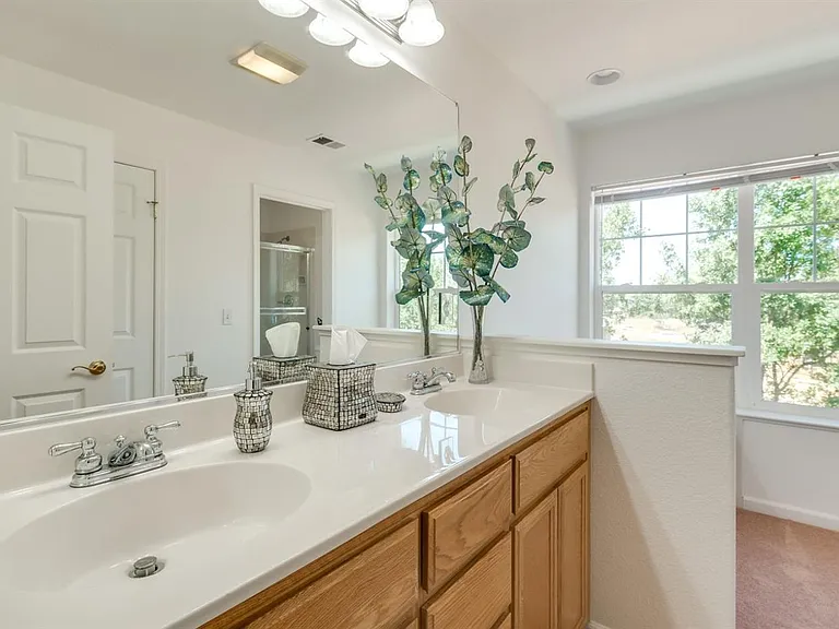 4045 Arthur Ashe Cir — Photo 10