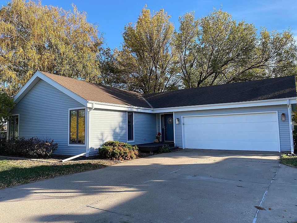 1st image of 1540 Lampshire Dr