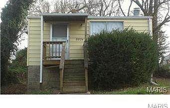 2nd image of 8824 Corwin Dr