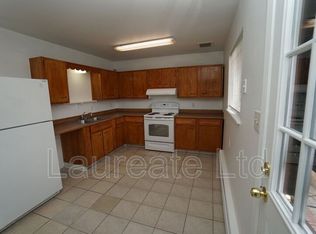 663 Fraser St, Aurora, CO 80011