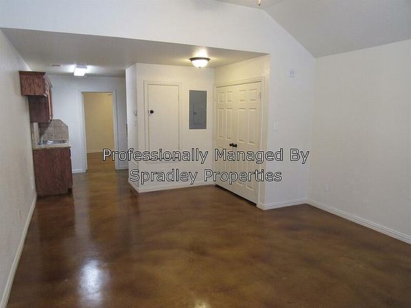 3rd image of 212 E Downs Ave APT B