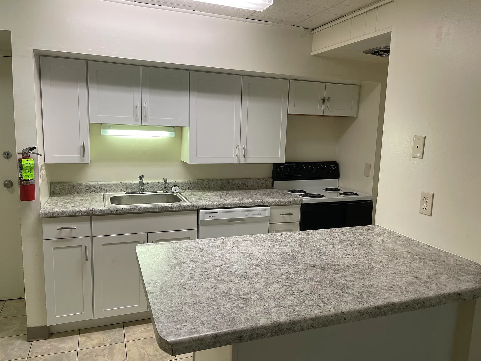 PepperMill Condominium Association — Photo 2