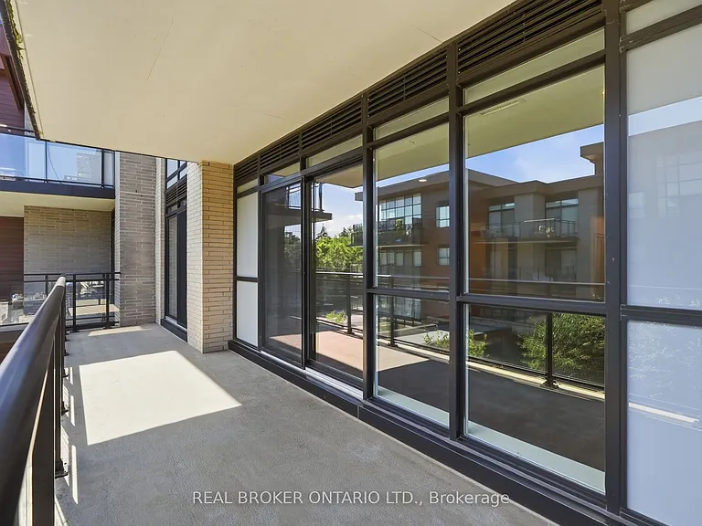 1575 Lakeshore Rd W #366 — Photo 32