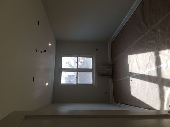 5th image of 3907 48th Ave