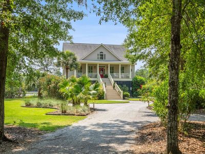 8964 Palmetto Rd, Edisto Island, SC, 29438