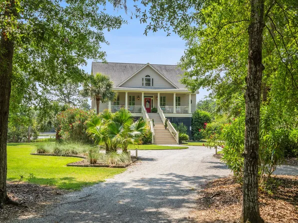 8964 Palmetto Rd, Edisto Island, SC 29438