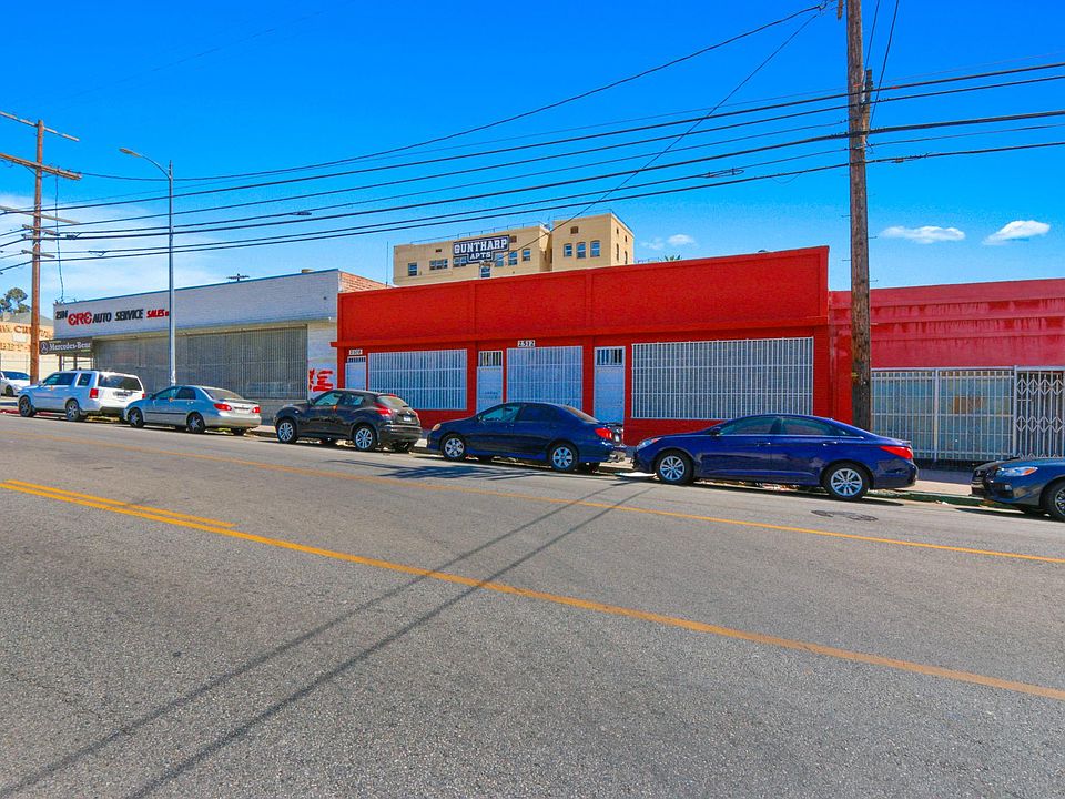 2nd image of 2508 James M Wood Blvd
