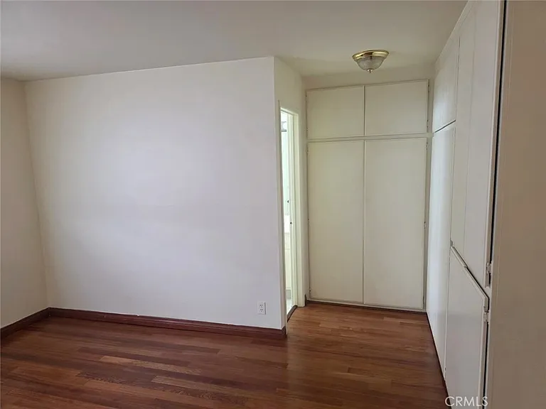 18601 Collins St #D7 — Photo 9