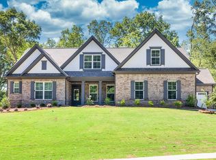 1852 Sauterne Dr, Hoschton, GA 30548