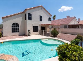 7 Barton Spring Cir, Henderson, NV 89074