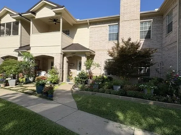 2144 Lakeforest Dr, Weatherford, TX 76087