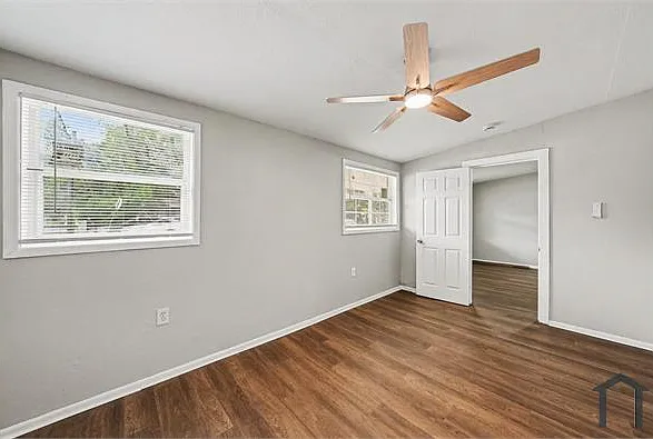 4022 E Henry Ave — Photo 14