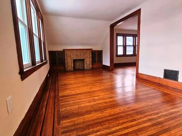 536 Winspear Ave Floor 2, Buffalo, NY 14215