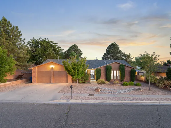 9812 Academy Hills Dr NE, Albuquerque, NM 87111
