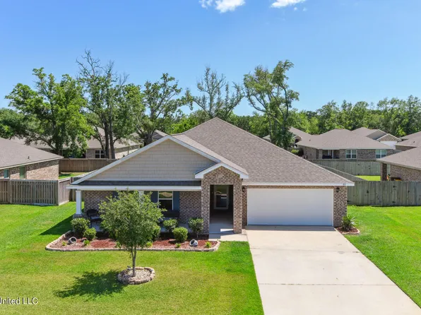 153 Rosie Dr, Long Beach, MS 39560