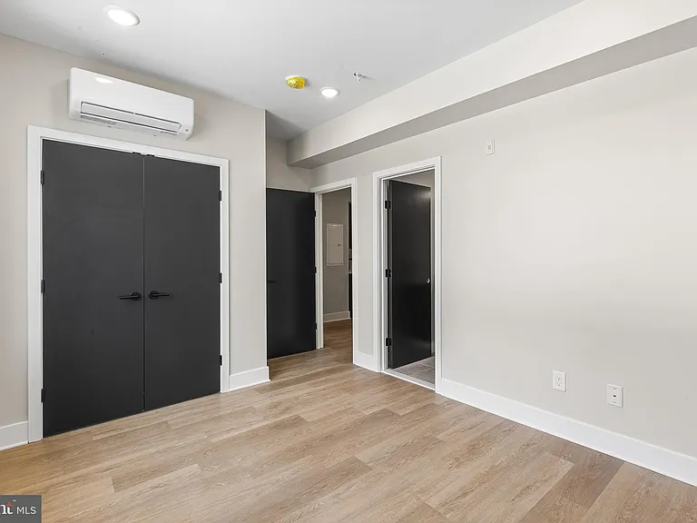 1903 Jackson St #1 — Photo 14
