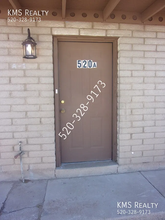2 Bedroom 1 Bath -520 W Pennsylvania Unit A- Owner/Agent — Photo 2