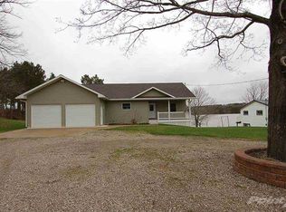 8223 W 18 Rd, Mesick, MI 49668