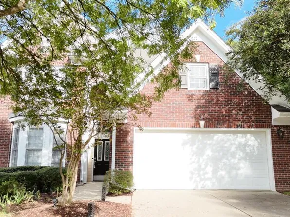 109 Badin Lake Ct, Cary, NC 27519