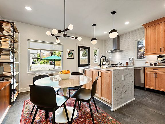 2nd image of 237 40th St