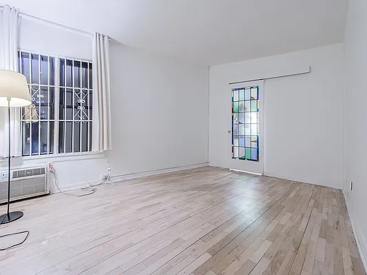 Rented by Keller Williams NYC | media 8