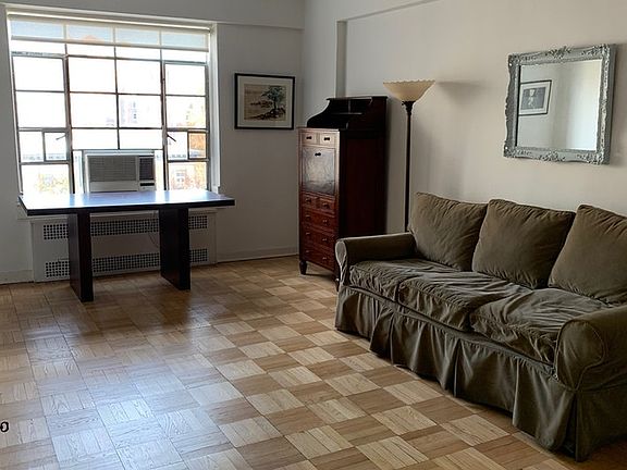 4th image of 57 Montague St APT 10G