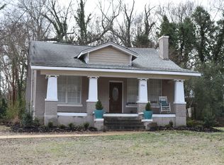 1006 E Bankhead St, New Albany, MS 38652
