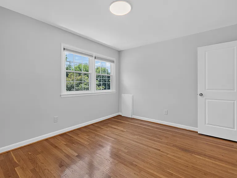 6824 Felix St — Photo 14