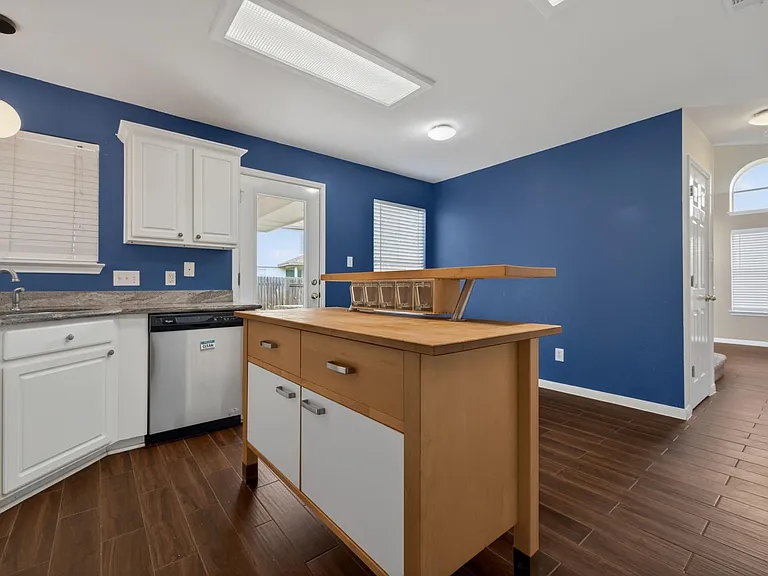 907 Settlement Cv — Photo 15
