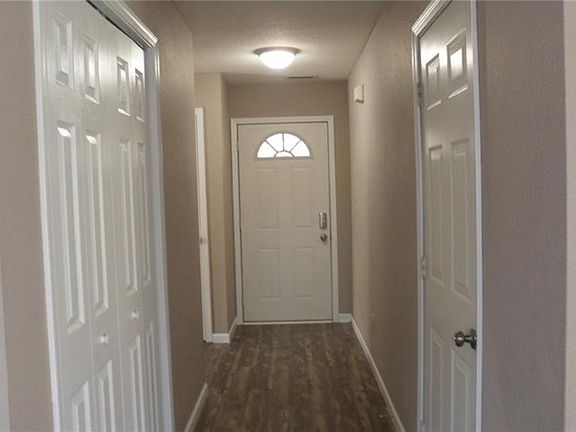 3rd image of 1412 Daleville Ave