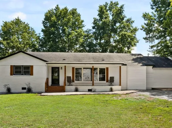 4370 County Road 34, Killen, AL 35645