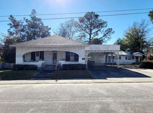 1113 Daniel St, Waycross, GA 31501