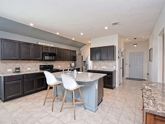 5th image of 11313 Bachman Dr
