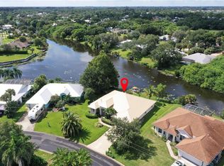 110 Thunderbird Dr, Sebastian, FL 32958