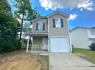 424 Winding Canyon Dr, Charlotte, NC 28214