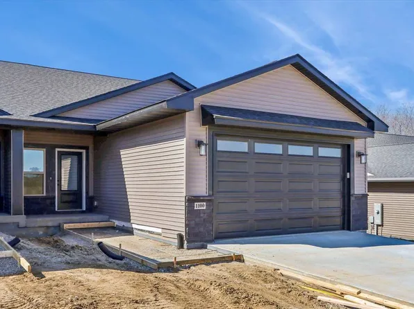 1100 Switchgrass Ln, Ely, IA 52227