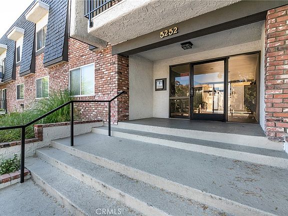 3rd image of 5252 Coldwater Canyon Ave