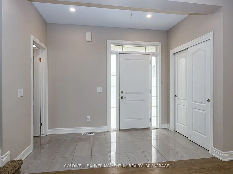 18 Corbin St #4 — Photo 6