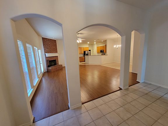 4th image of 9380 Snowberry Dr