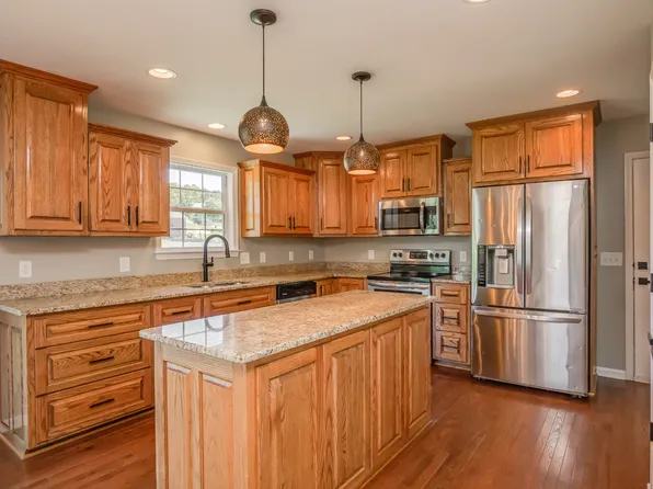 1612 Olga Dr, Spring Hill, TN 37174