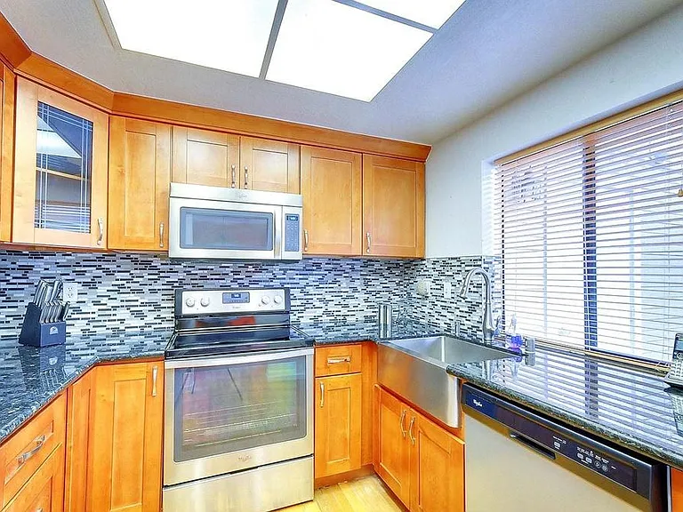 2401 Branchwood Ct #ROOM FOR RENT ONLY — Photo 12