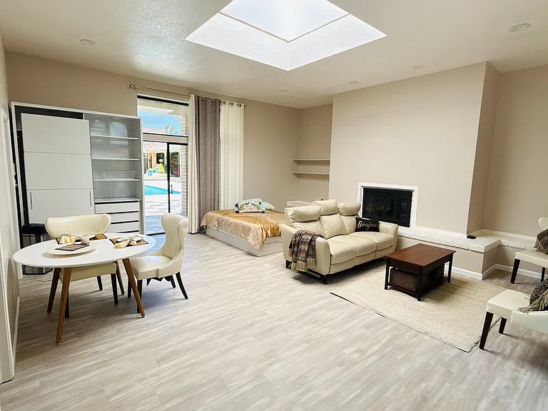 5500 Bruce Dr #A — Photo 1