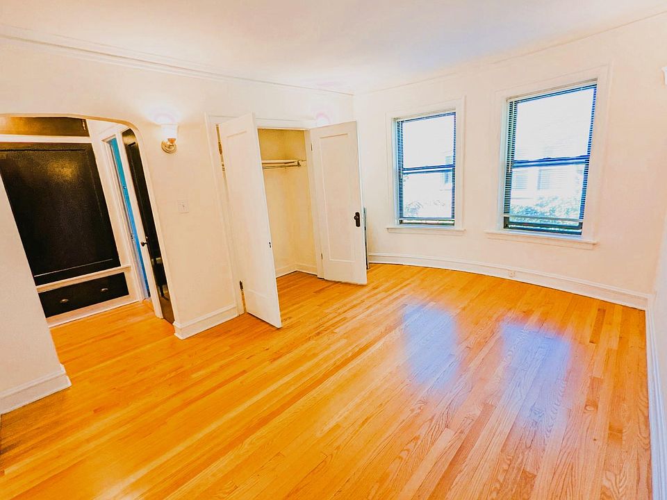 1st image of 4801 N Paulina St #3