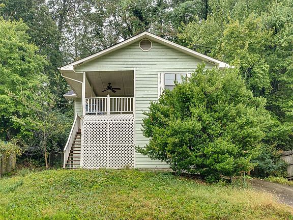 2nd image of 3738 Fountain Ave