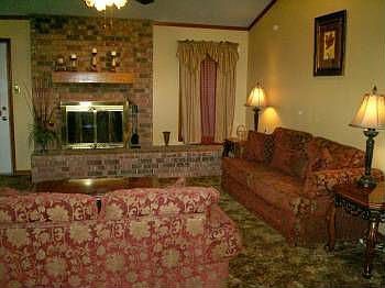 3rd image of 130 Leisure Dr