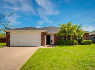 7814 Creek View Dr, Rowlett, TX 75089