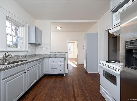 2nd image of 832 Charlotte Ave