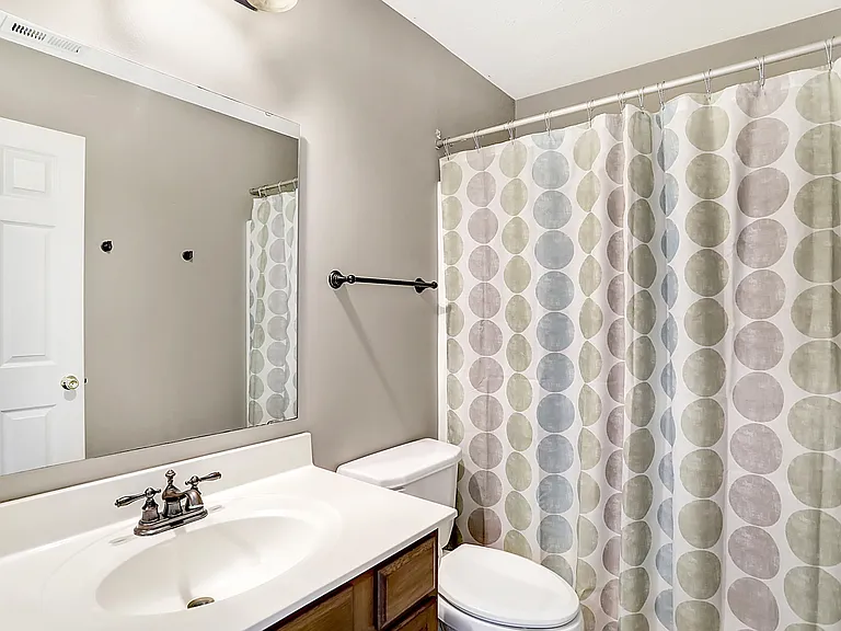 4059 Weston Pointe Dr — Photo 37