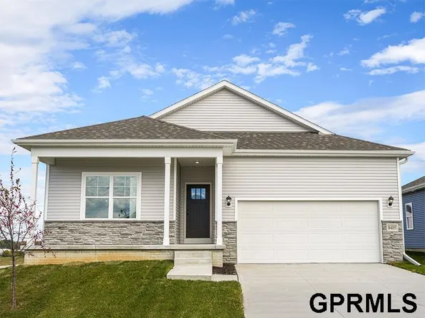 20450 Emiline St, Gretna, NE 68028