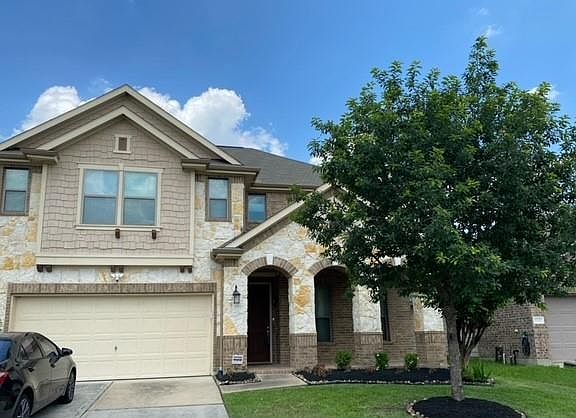 4th image of 15214 Monarch Creek Ln